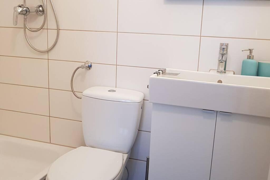 City Apartment Near Shooping Center, 6 Guests ベルリン エクステリア 写真